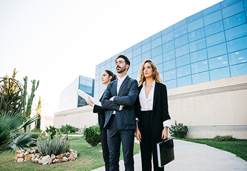 How to Choose the Right Real Estate Agent Selecting the Ideal Real Estate Agent A Guide